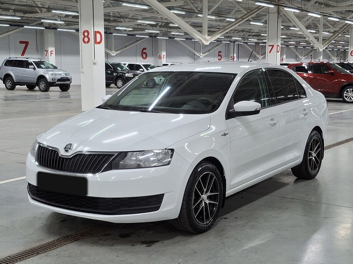 Skoda Rapid с пробегом — 2019 год. Фото: #0