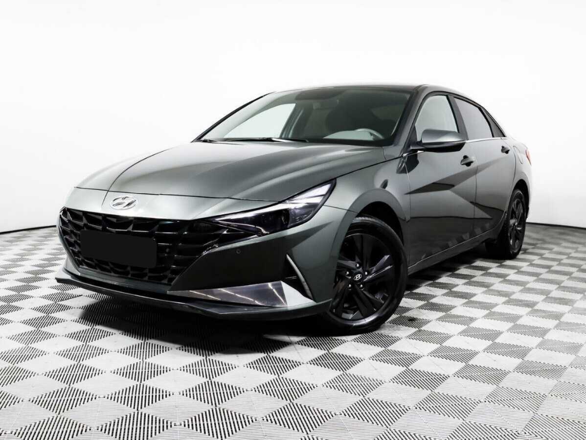 Hyundai Elantra с пробегом — 2021 год. Фото: #0