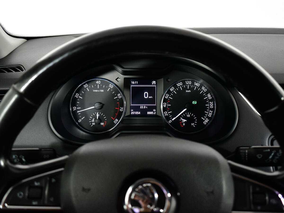 Skoda Octavia с пробегом — 2013 год. Фото: #8