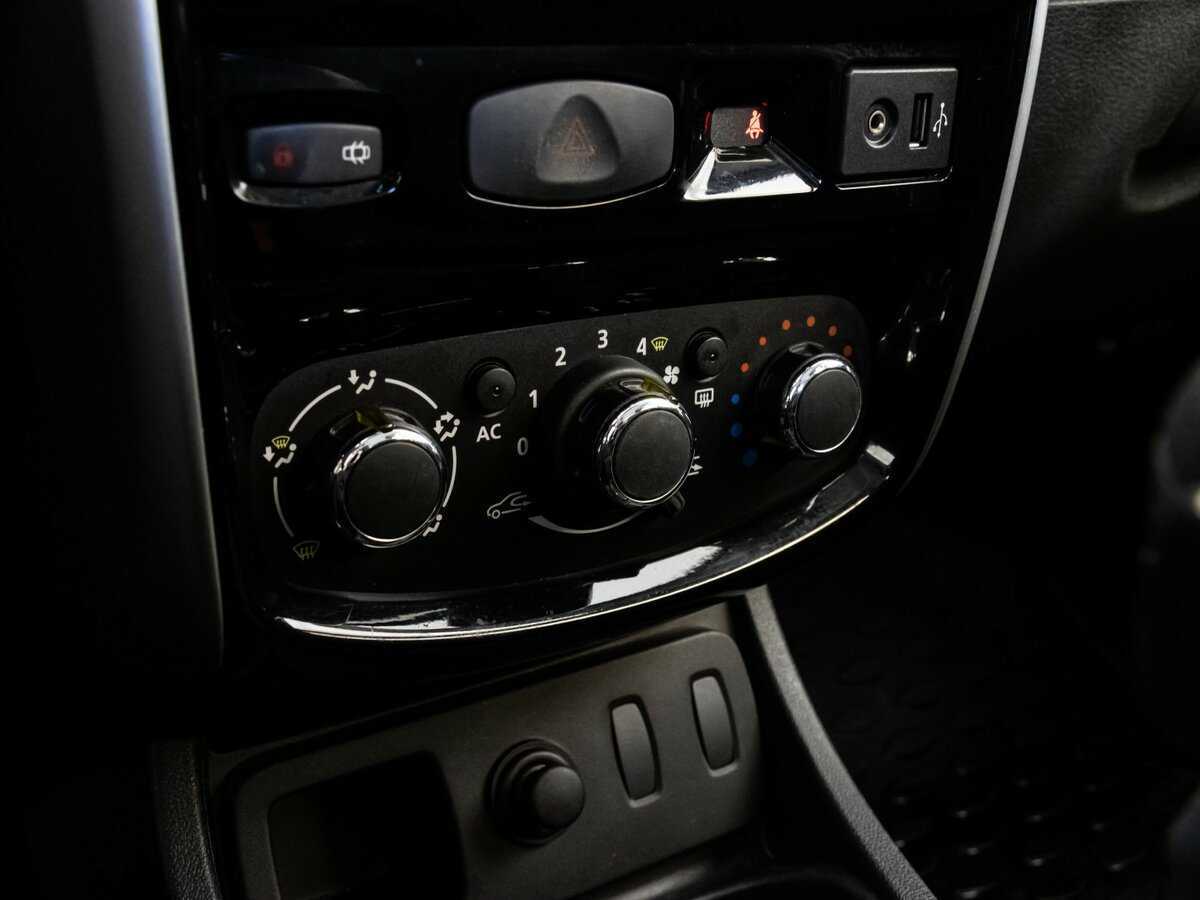 Nissan Terrano с пробегом — 2014 год. Фото: #10