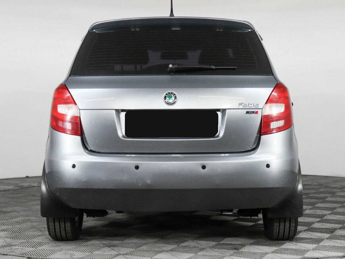 Skoda Fabia с пробегом — 2012 год. Фото: #5