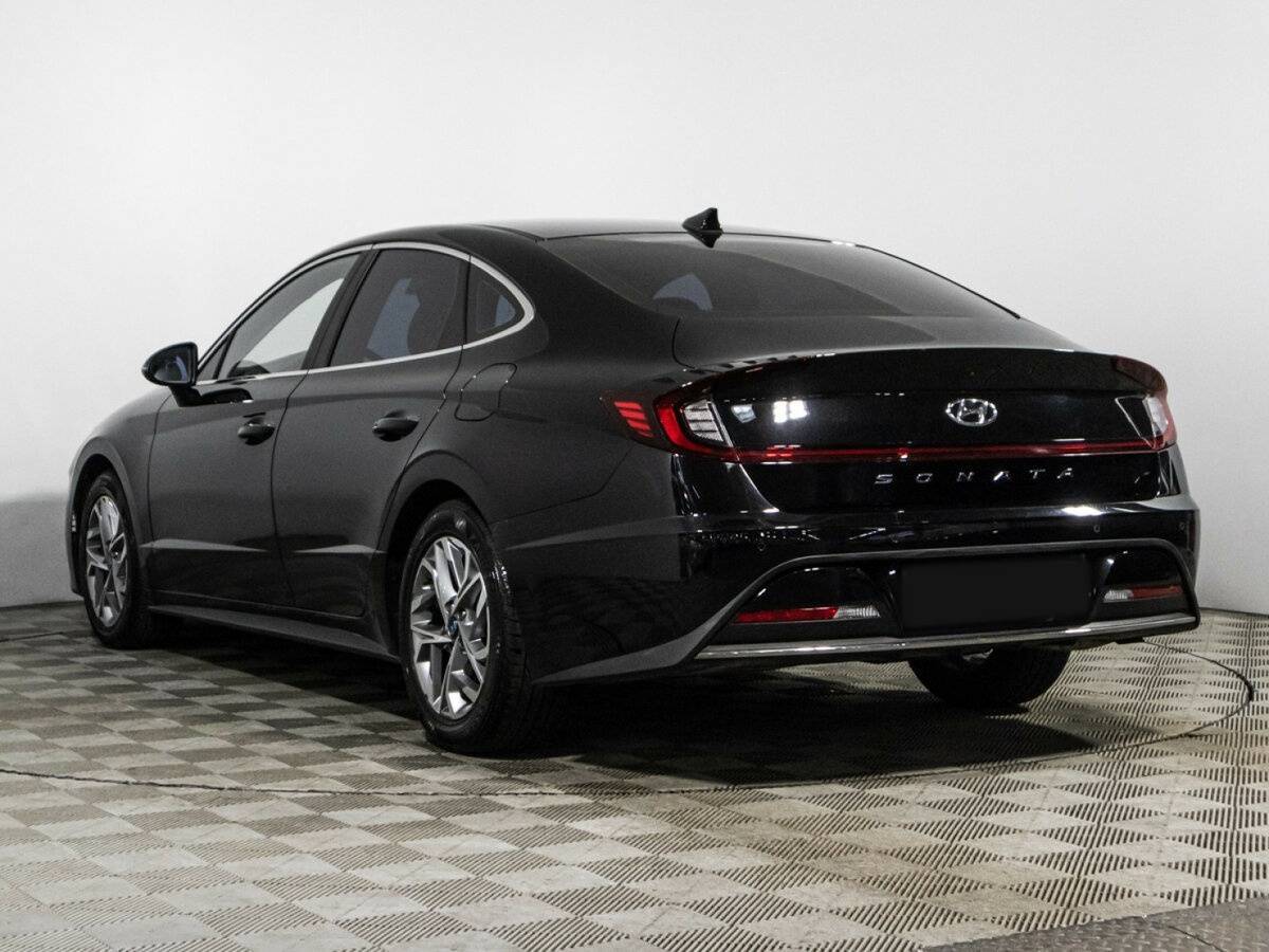 Hyundai Sonata с пробегом — 2020 год. Фото: #6