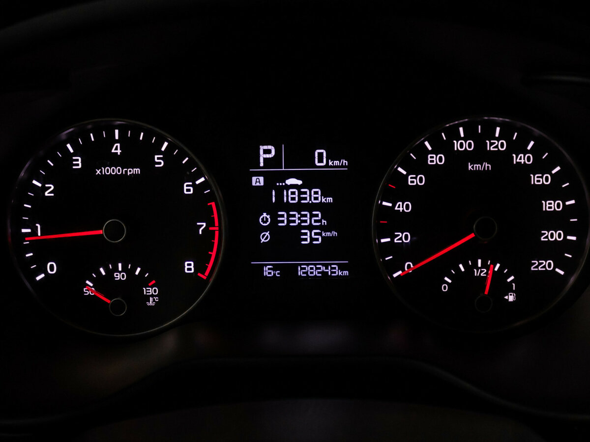 Kia Rio с пробегом — 2017 год. Фото: #9