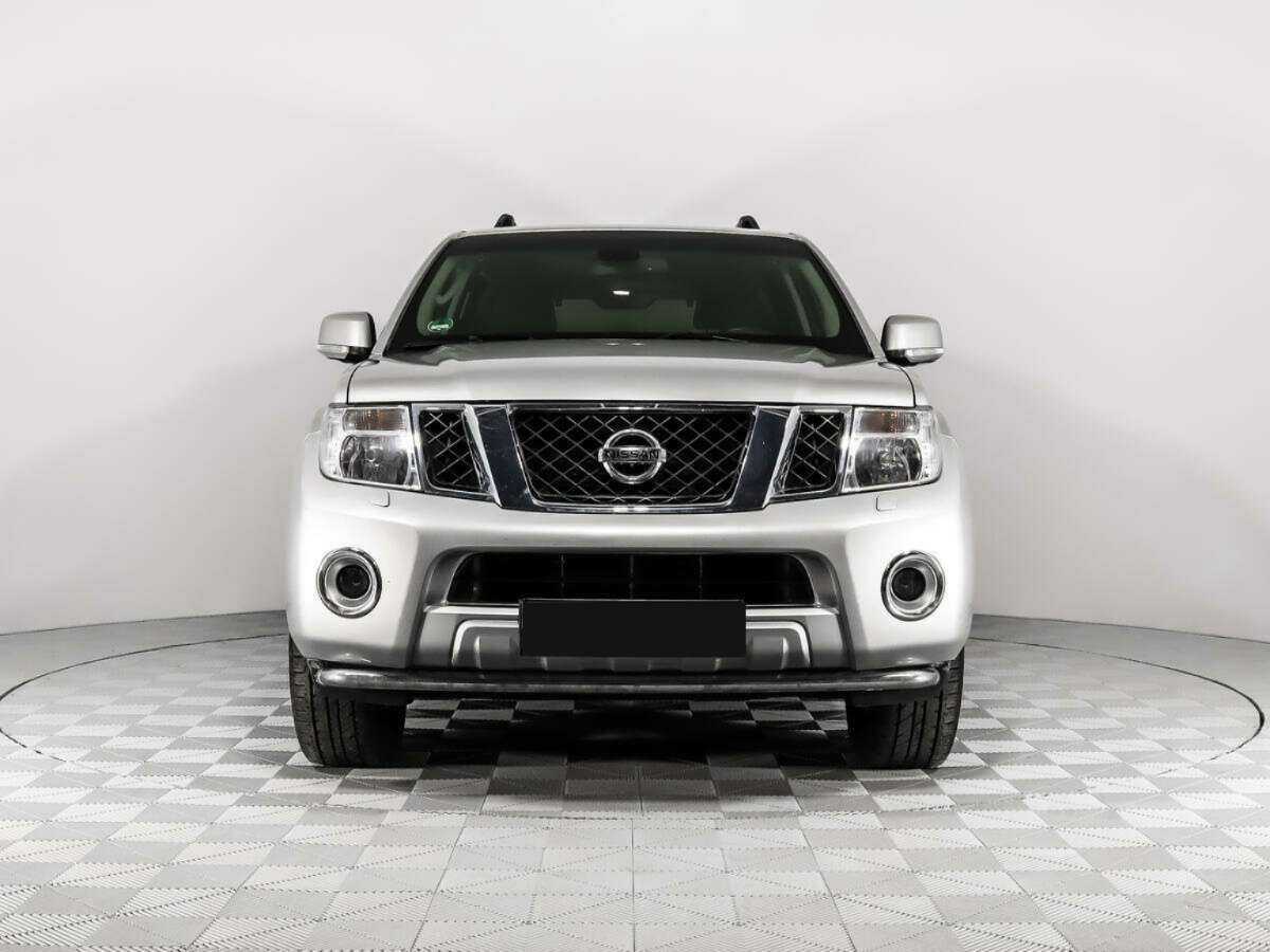 Nissan Pathfinder с пробегом — 2012 год. Фото: #1
