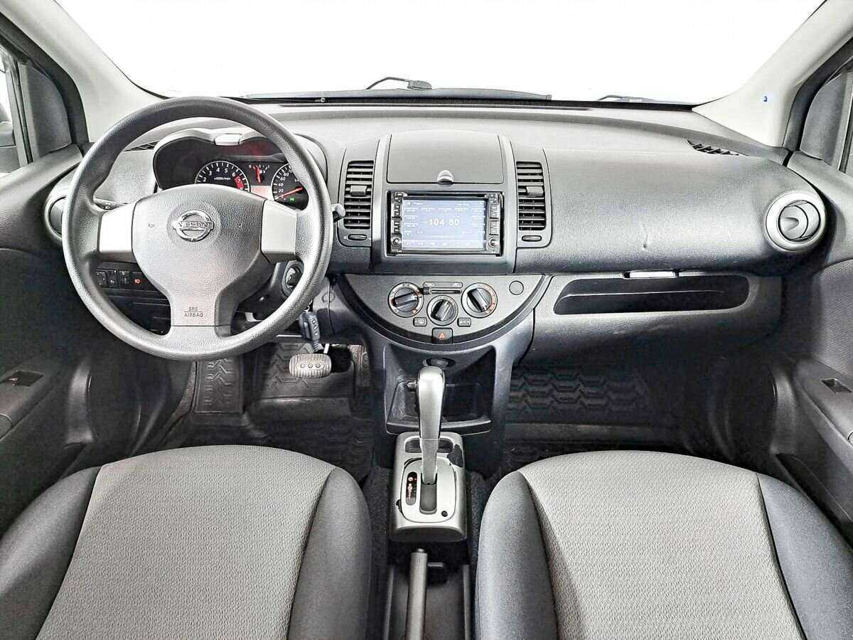 Nissan Note с пробегом — 2012 год. Фото: #11