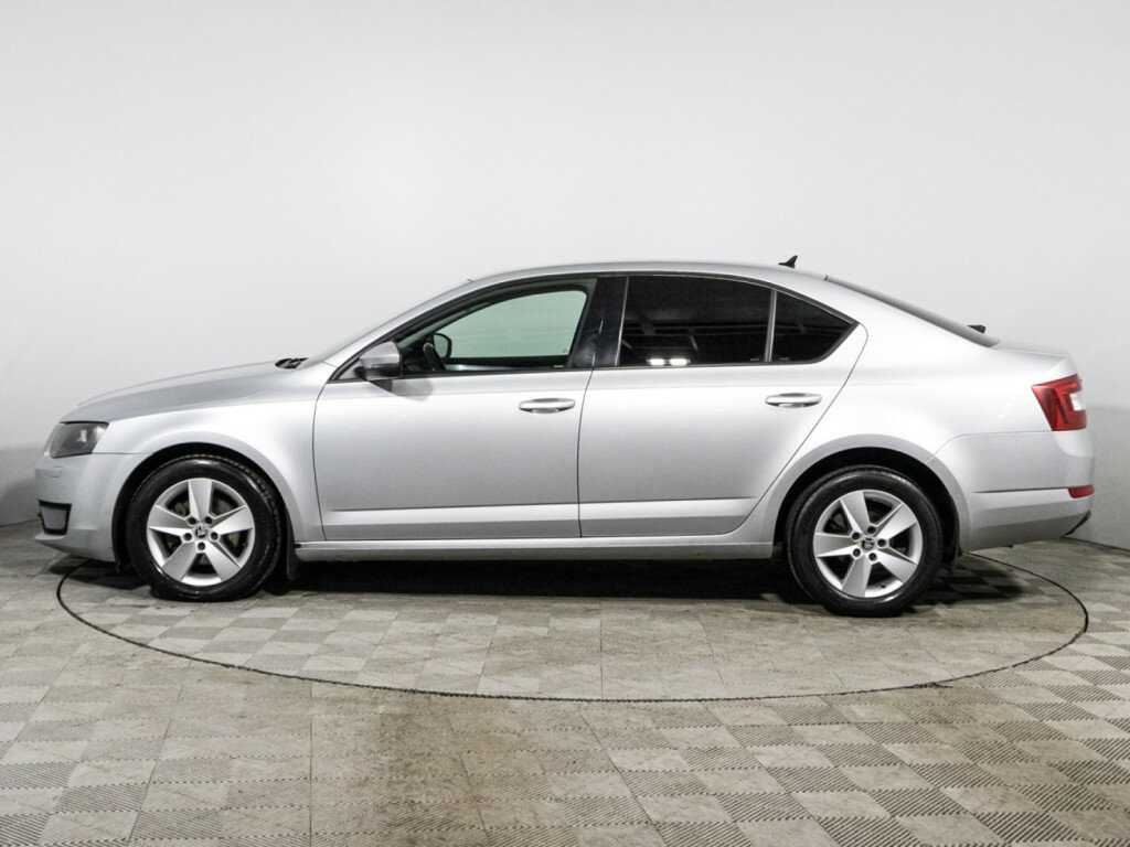 Skoda Octavia с пробегом — 2014 год. Фото: #7