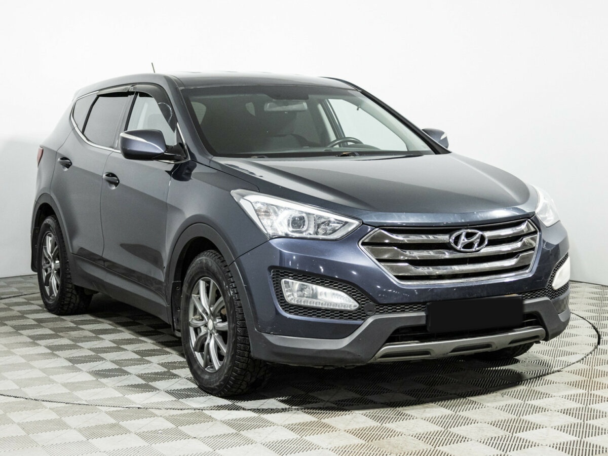 Hyundai Santa Fe с пробегом — 2012 год. Фото: #2