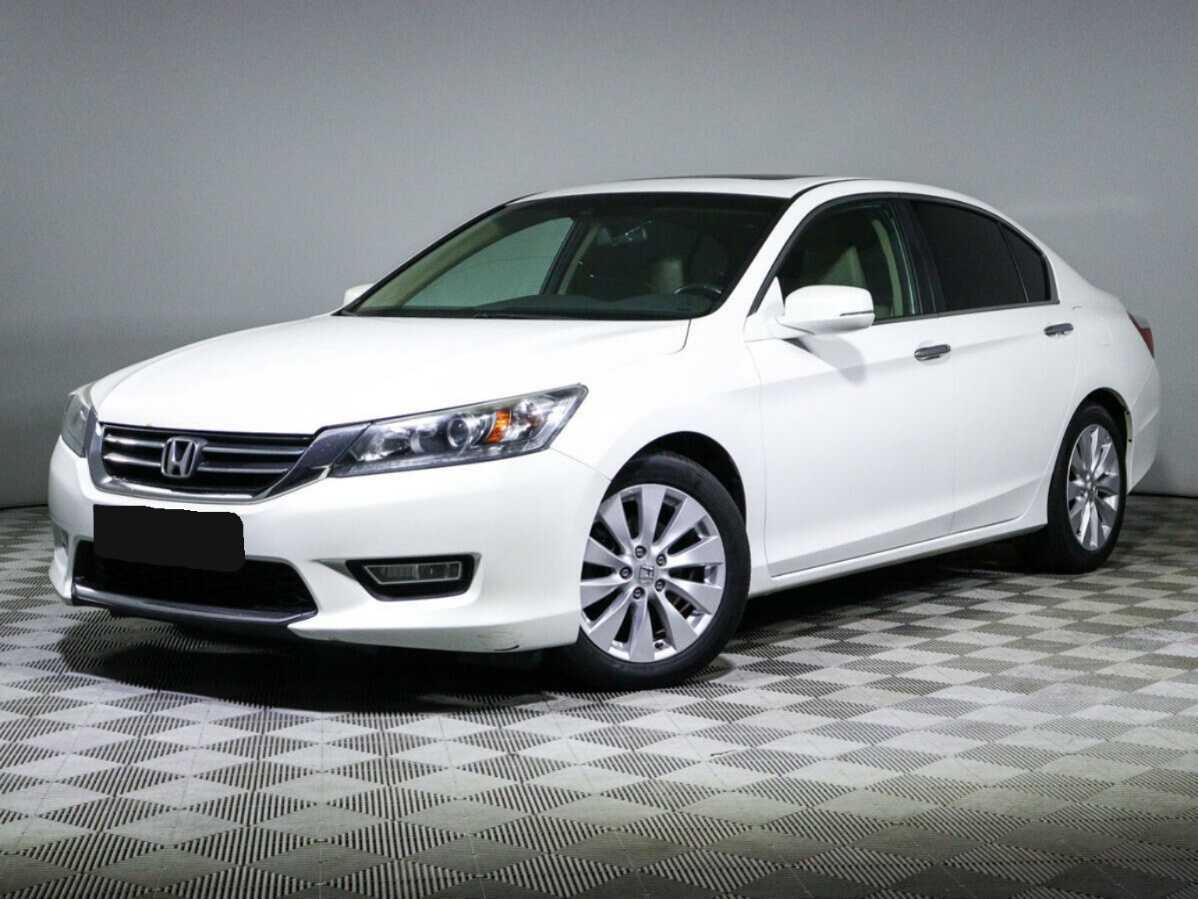 Honda Accord с пробегом — 2012 год. Фото: #0