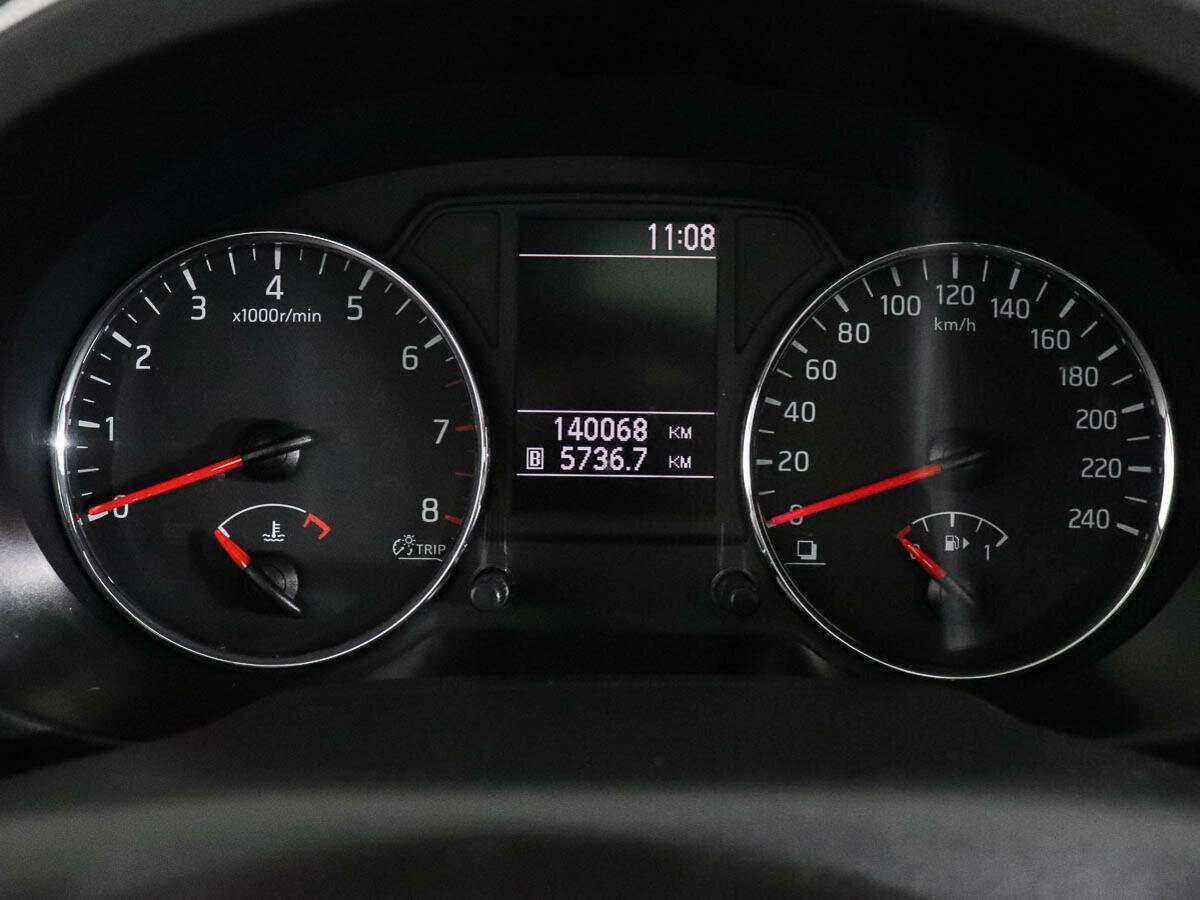 Nissan X-Trail с пробегом — 2013 год. Фото: #9