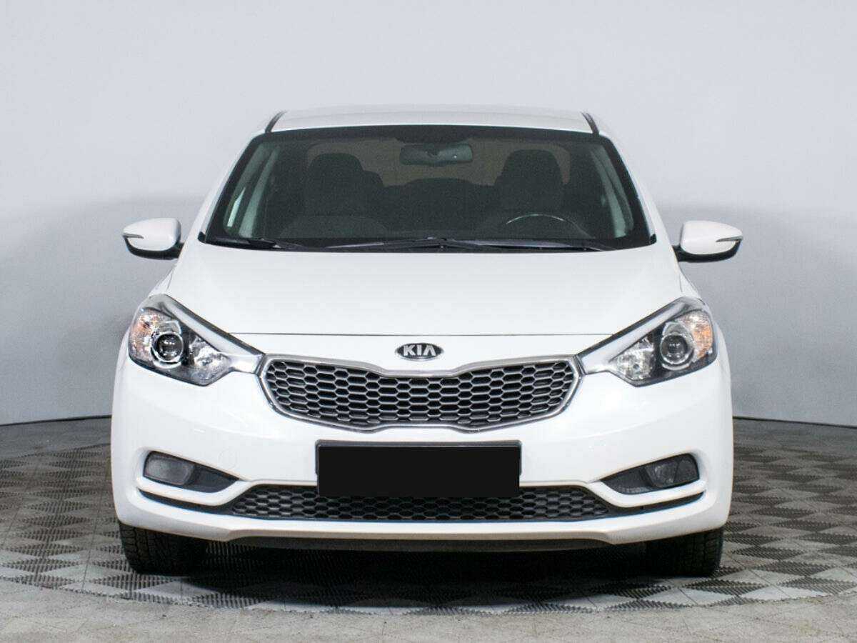 Kia Cerato с пробегом — 2015 год. Фото: #1