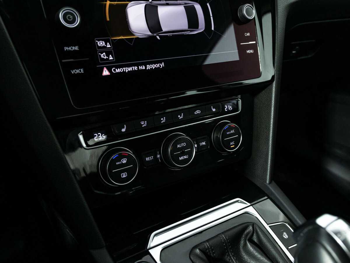 Volkswagen Passat с пробегом — 2017 год. Фото: #17
