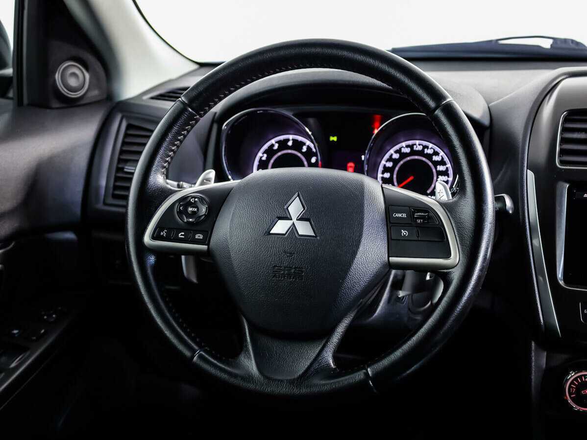 Mitsubishi ASX с пробегом — 2012 год. Фото: #9
