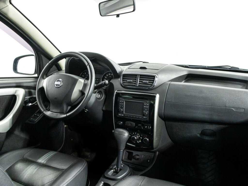 Nissan Terrano с пробегом — 2015 год. Фото: #8