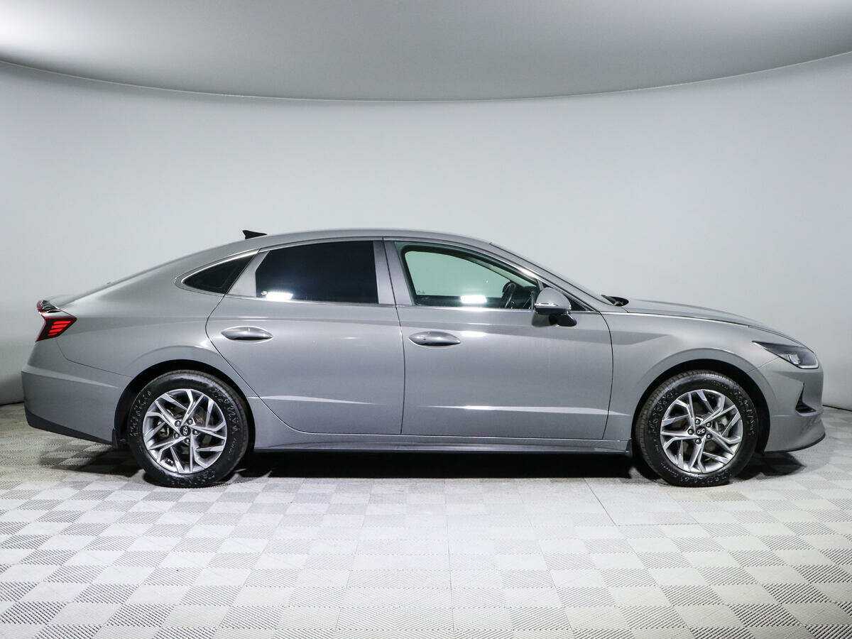 Hyundai Sonata с пробегом — 2020 год. Фото: #3