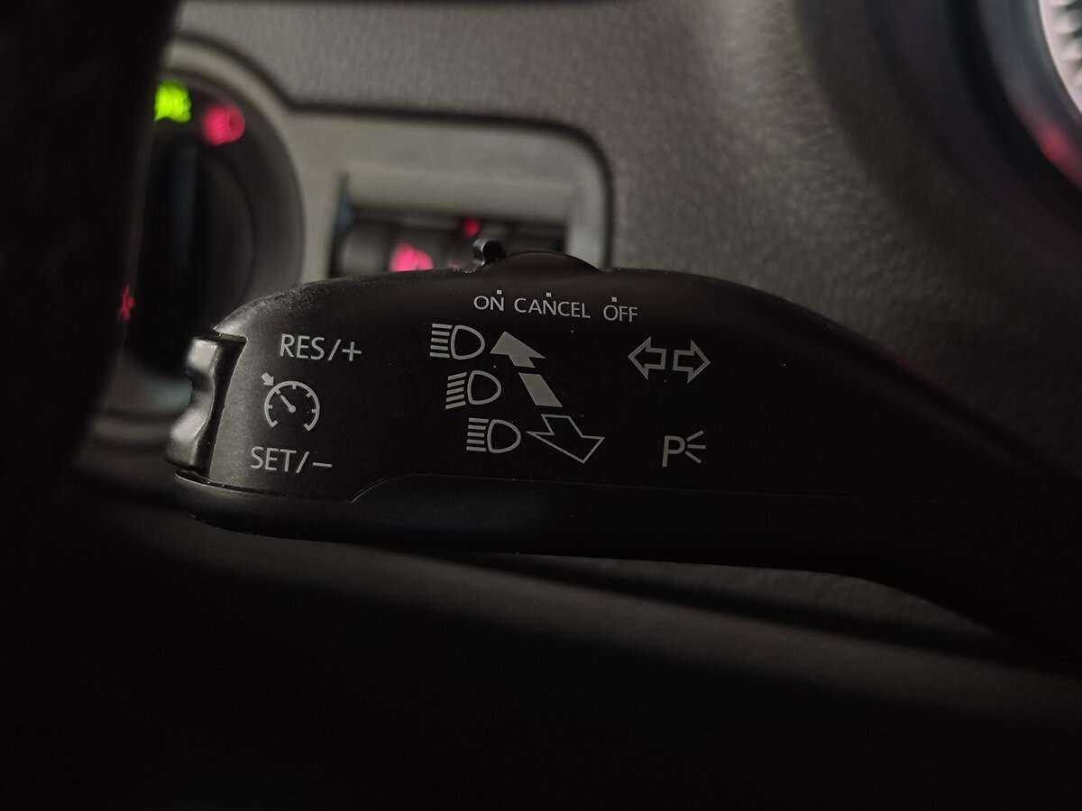 Volkswagen Polo с пробегом — 2018 год. Фото: #19