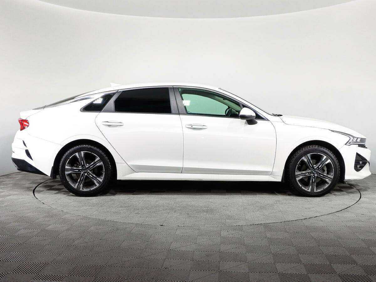 Kia K5 с пробегом — 2020 год. Фото: #3