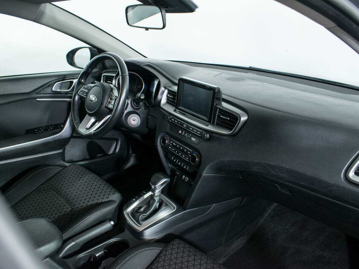 Kia Ceed с пробегом — 2019 год. Фото: #8