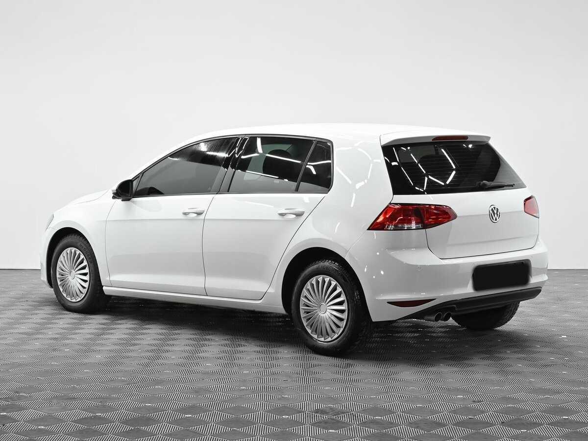 Volkswagen Golf с пробегом — 2013 год. Фото: #2