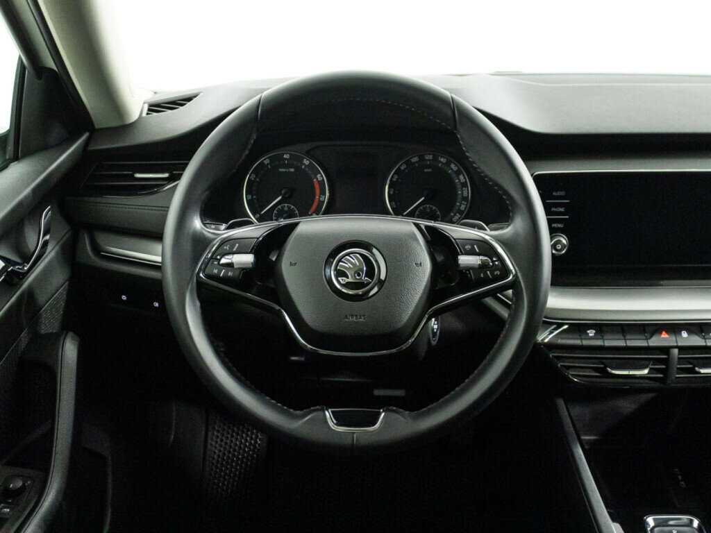 Skoda Octavia с пробегом — 2021 год. Фото: #18