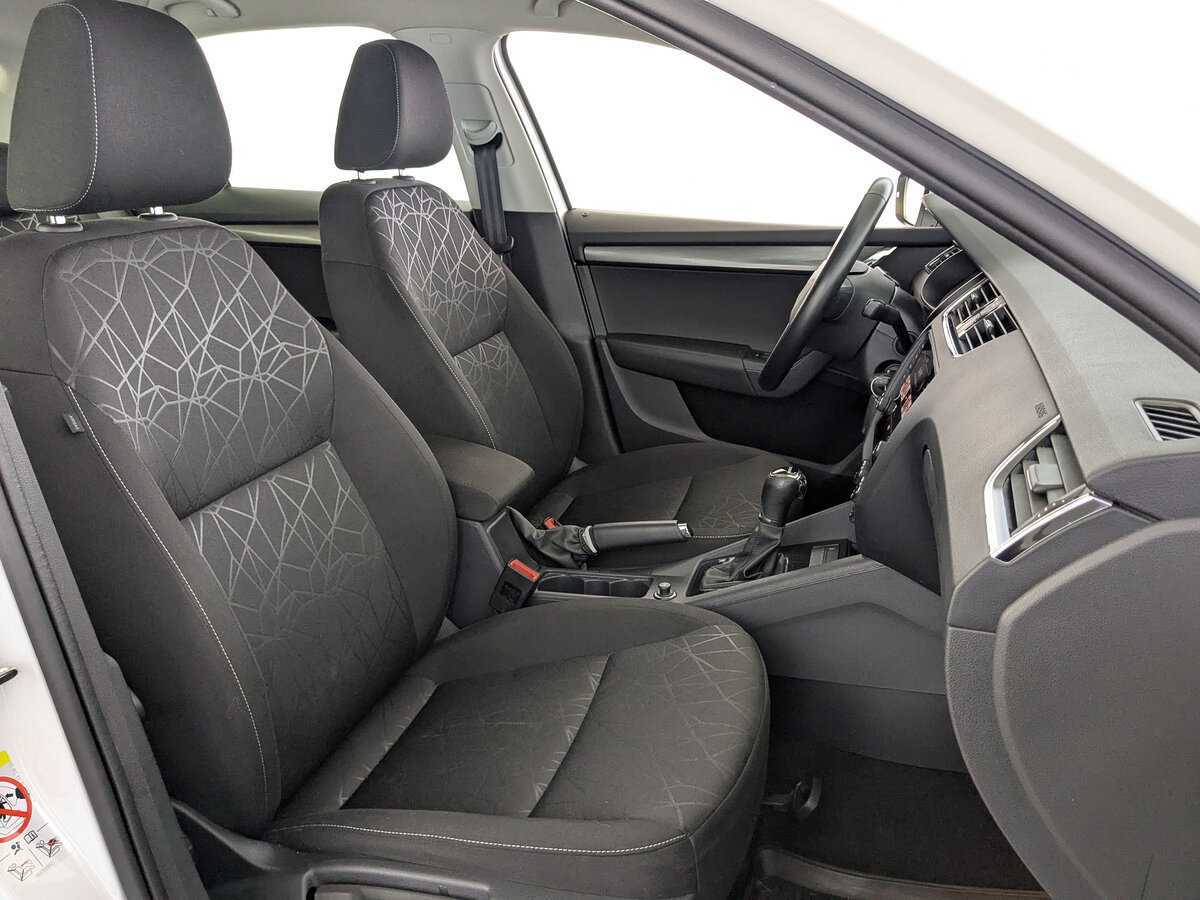 Skoda Octavia с пробегом — 2020 год. Фото: #22