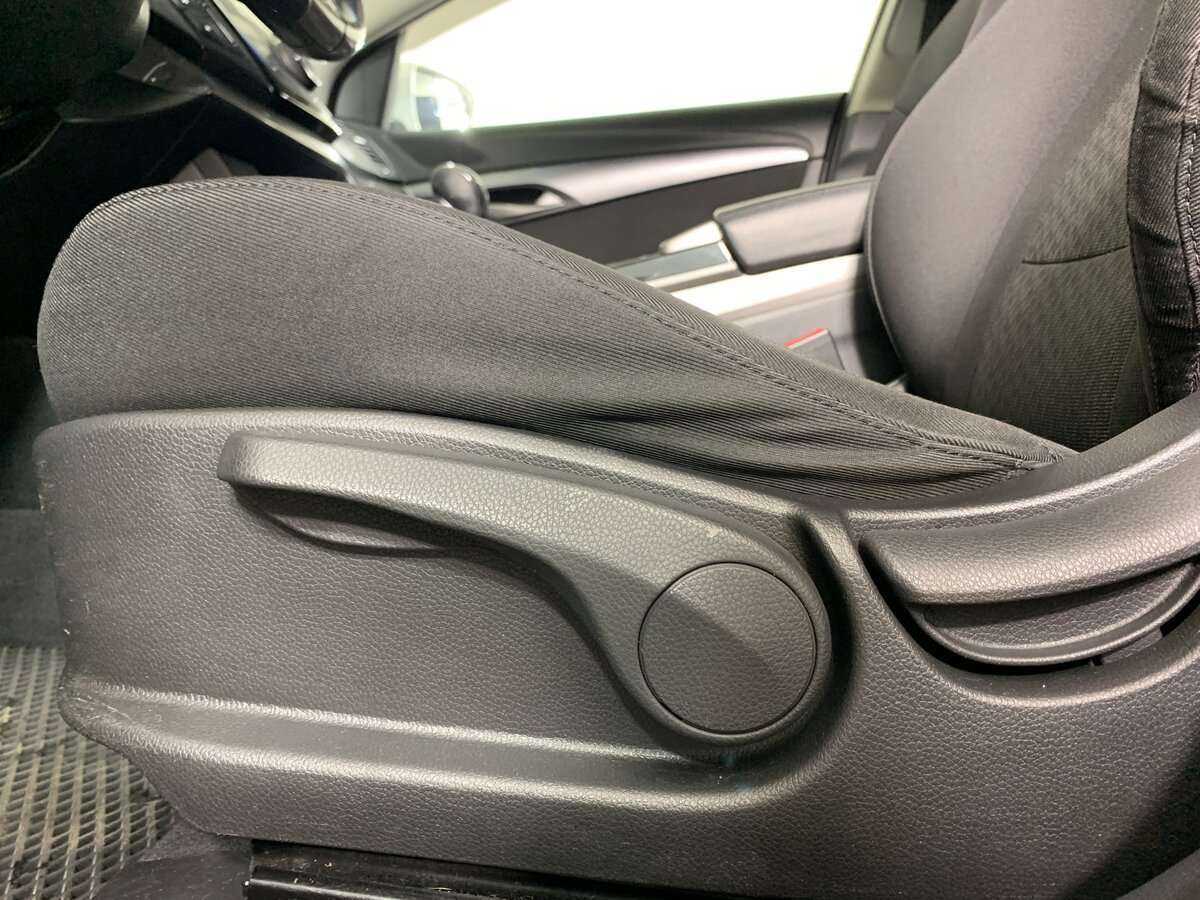 Hyundai i40 с пробегом — 2015 год. Фото: #13