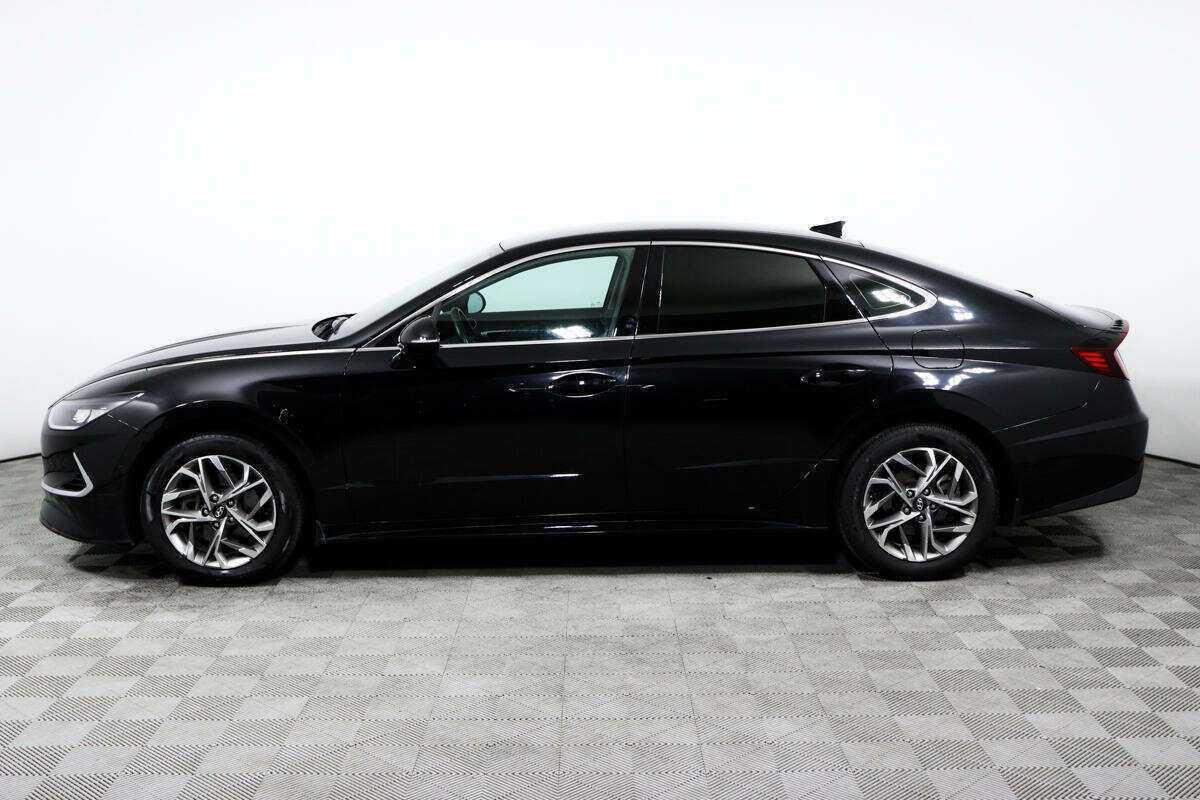Hyundai Sonata с пробегом — 2021 год. Фото: #4