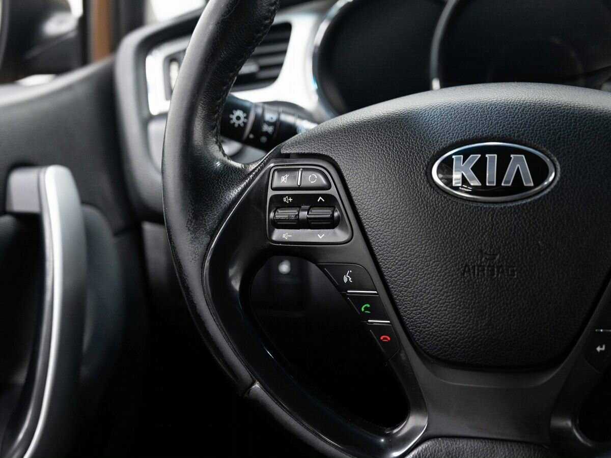 Kia Ceed с пробегом — 2017 год. Фото: #14