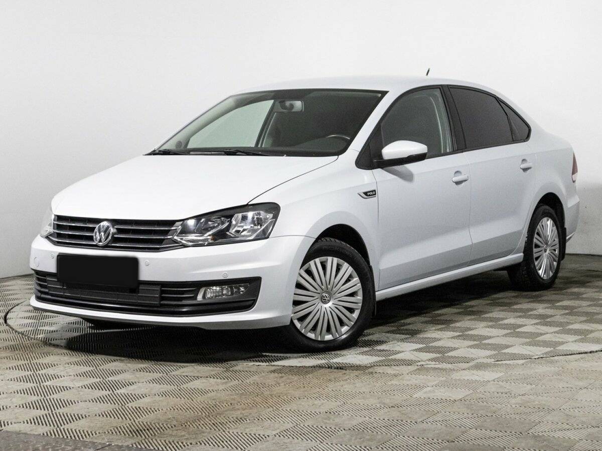 Volkswagen Polo с пробегом — 2018 год. Посмотреть фото