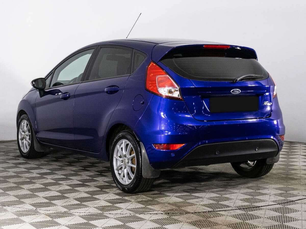 Ford Fiesta с пробегом — 2016 год. Фото: #6