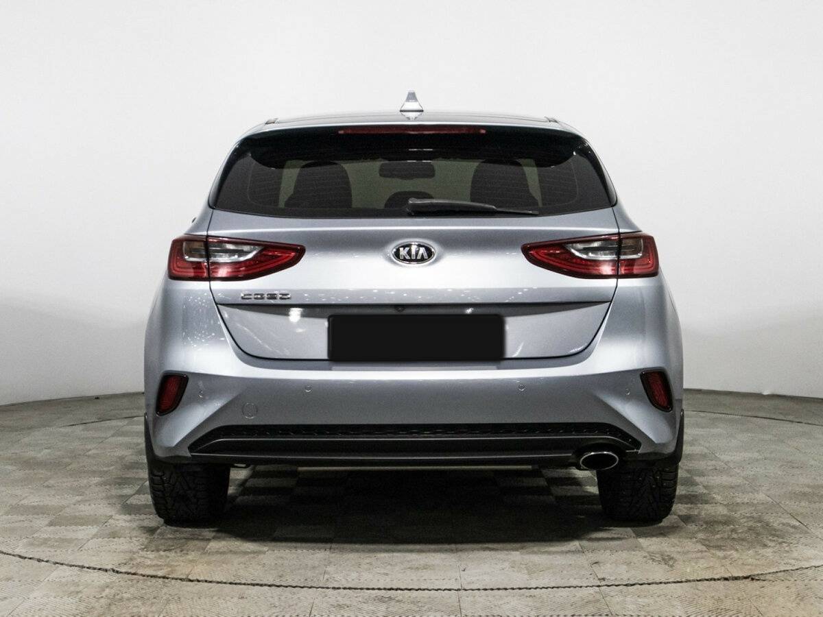 Kia Ceed с пробегом — 2021 год. Фото: #5
