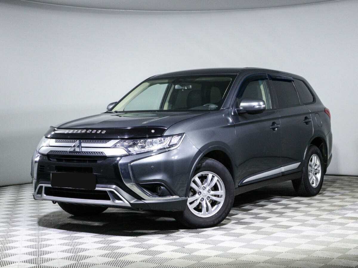 Mitsubishi Outlander с пробегом — 2018 год. Посмотреть фото