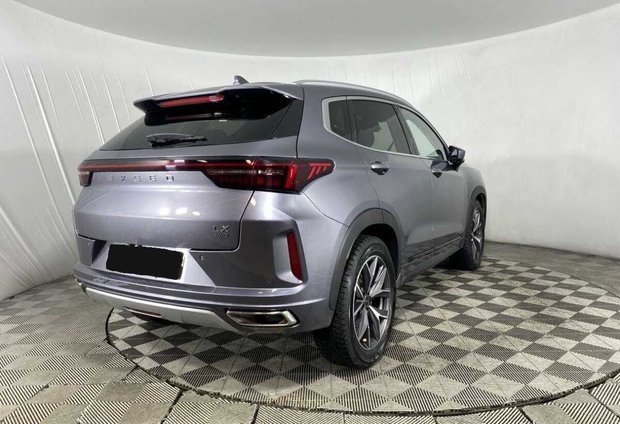 EXEED LX с пробегом — 2022 год. Фото: #3