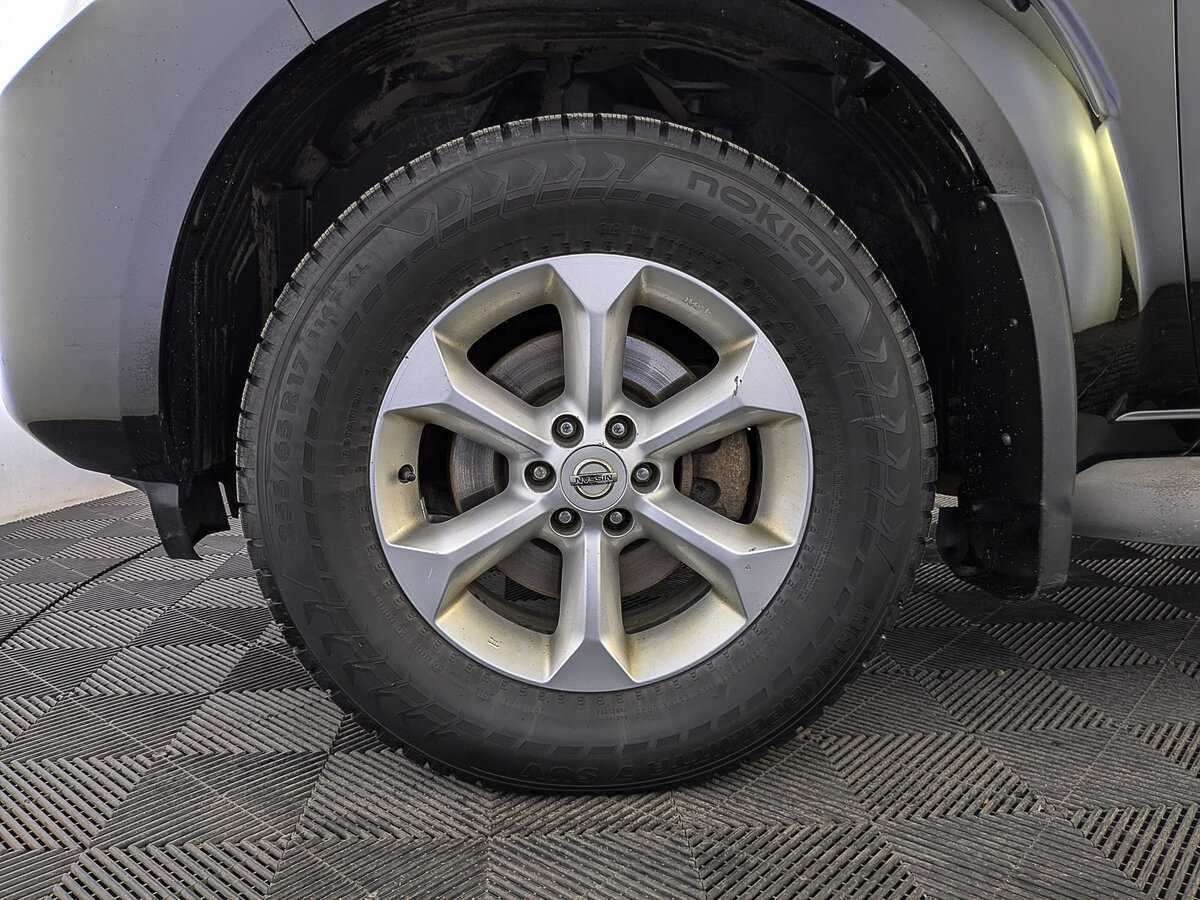 Nissan Pathfinder с пробегом — 2012 год. Фото: #11