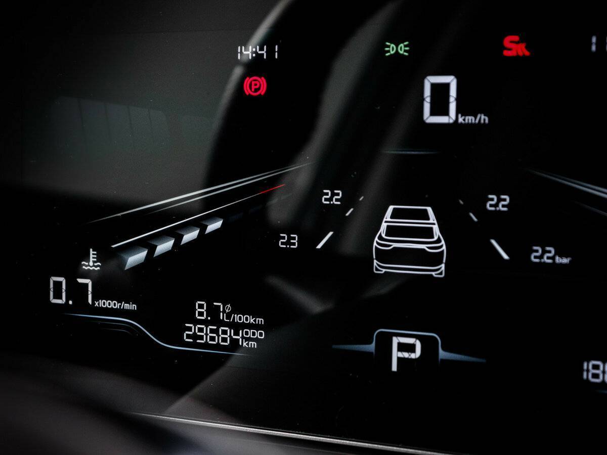 Geely Coolray с пробегом — 2023 год. Фото: #10