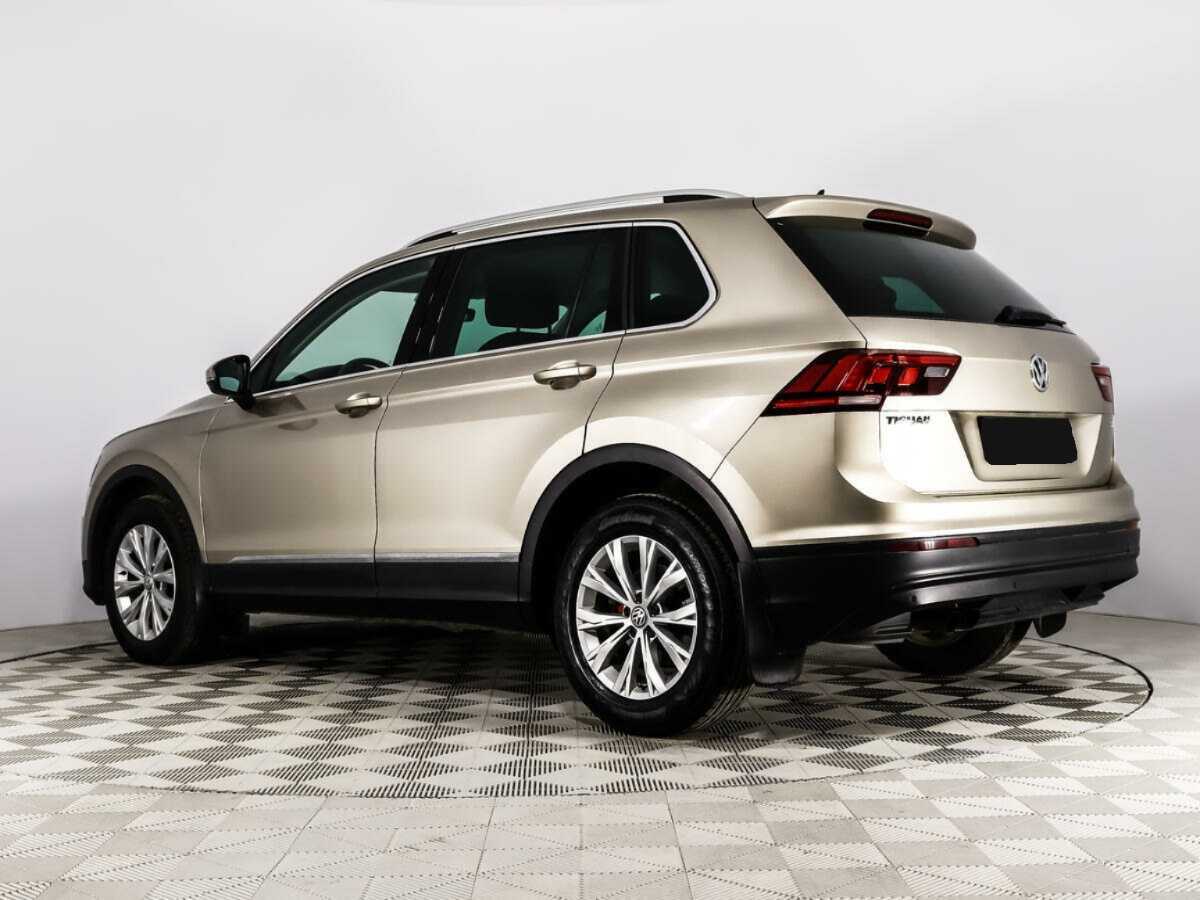 Volkswagen Tiguan с пробегом — 2017 год. Фото: #6
