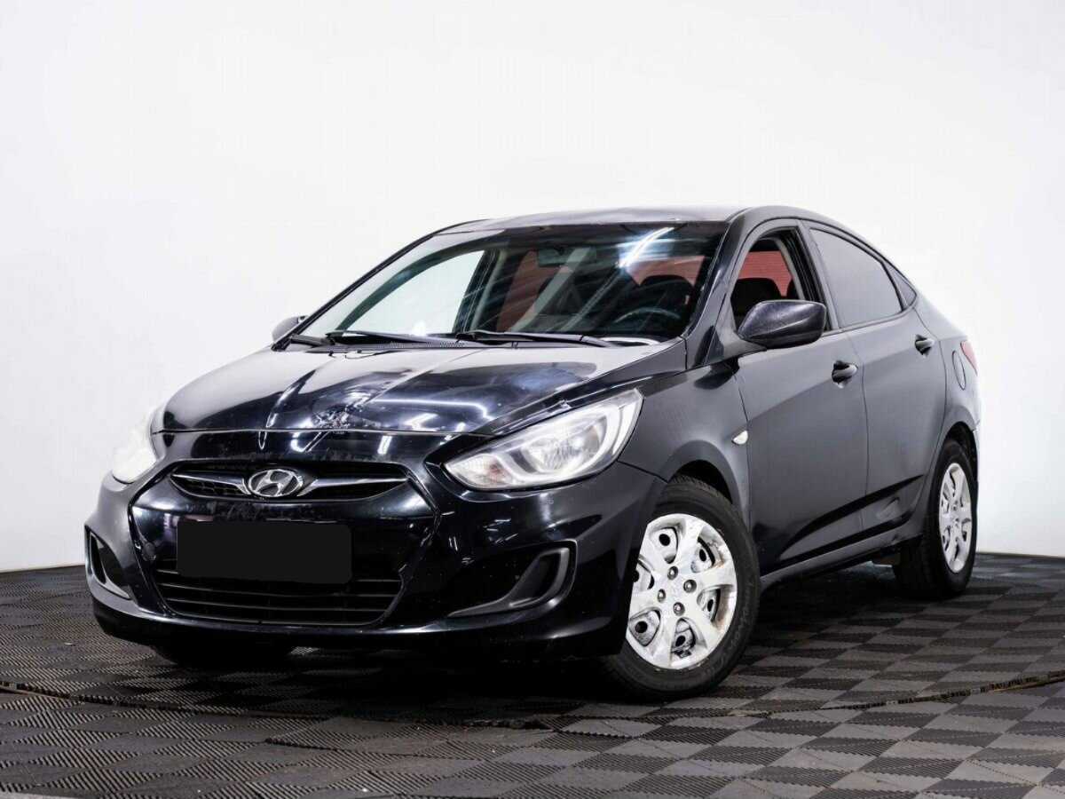 Hyundai Solaris с пробегом — 2013 год. Посмотреть фото