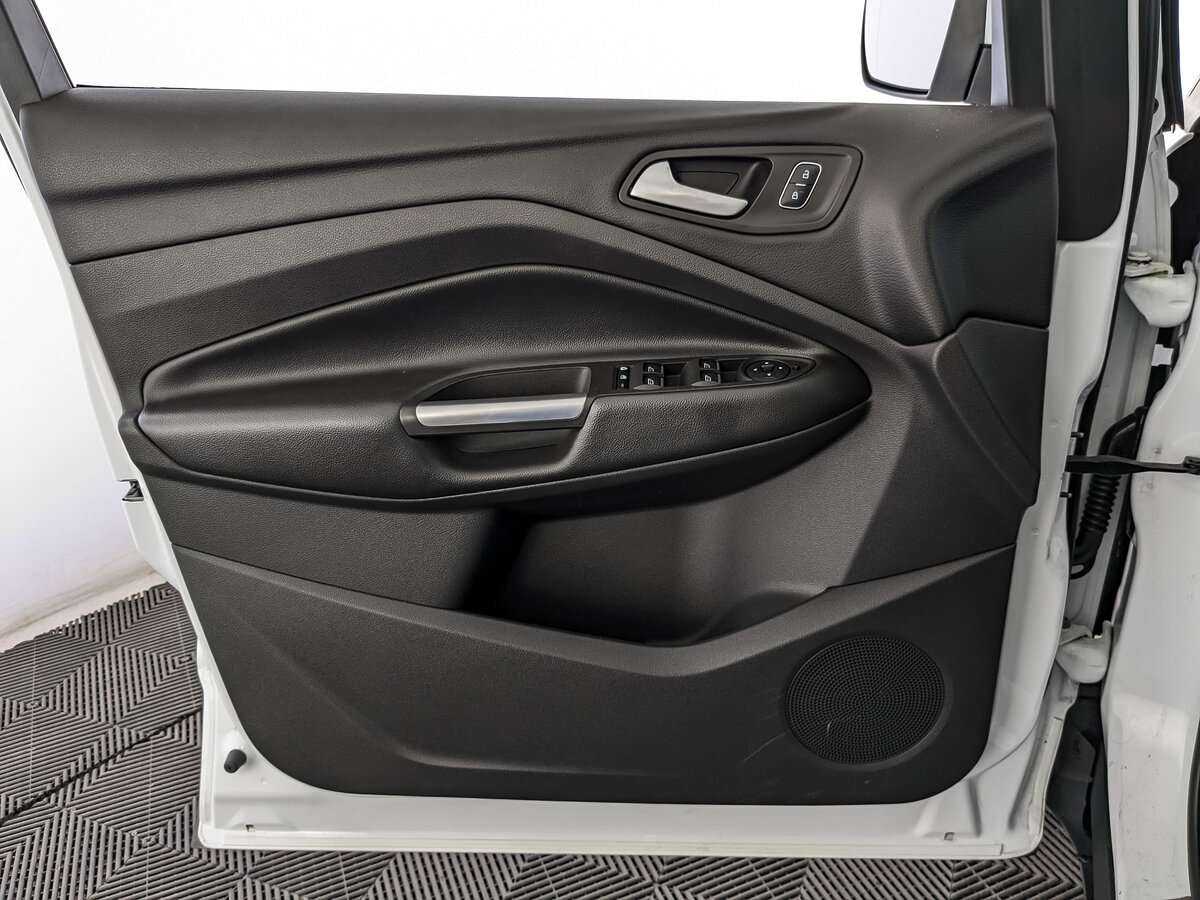 Ford Kuga с пробегом — 2018 год. Фото: #14