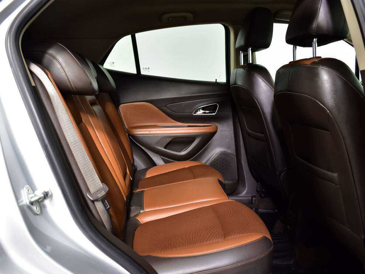 Opel Mokka с пробегом — 2013 год. Фото: #9