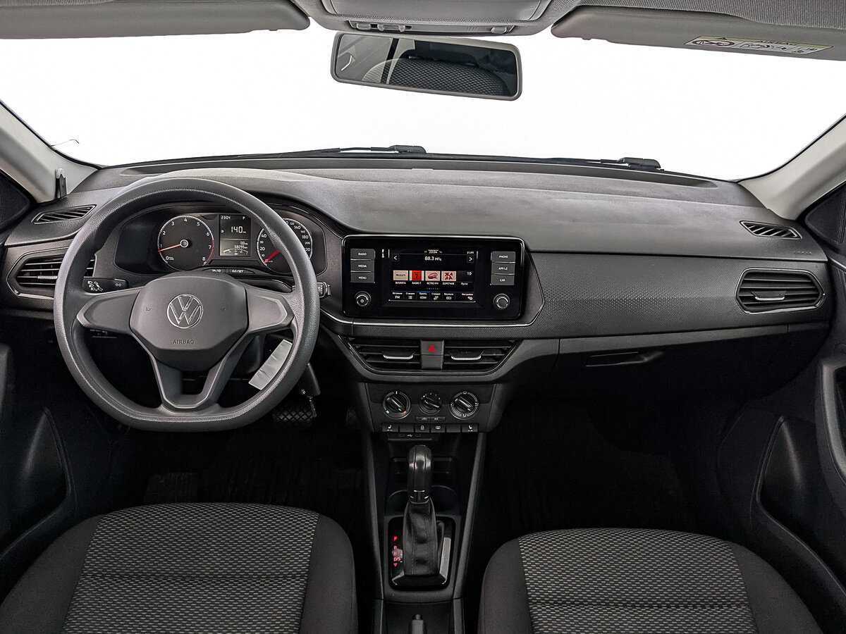 Volkswagen Polo с пробегом — 2021 год. Фото: #13