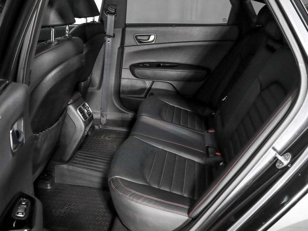 Kia Optima с пробегом — 2018 год. Фото: #12