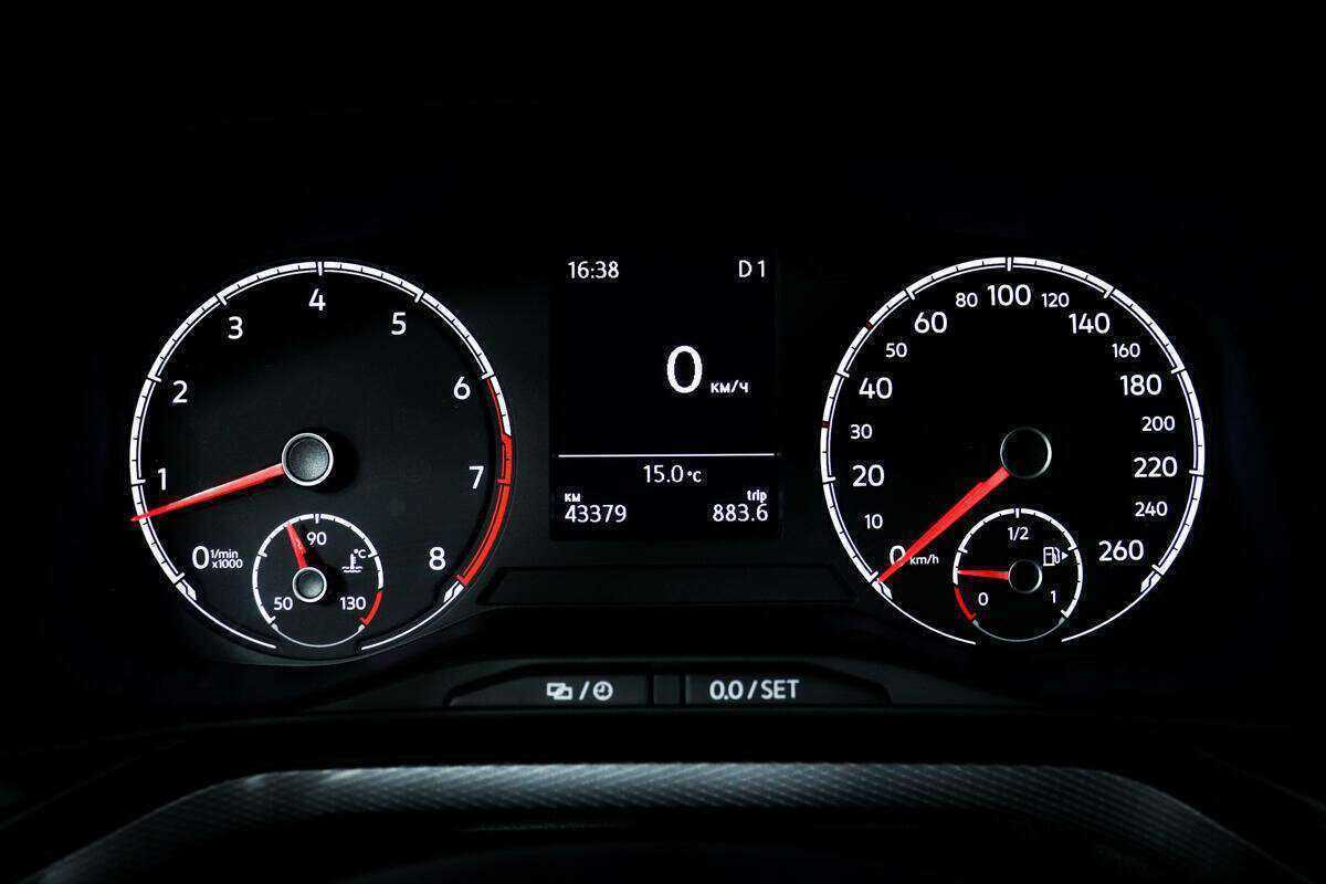 Volkswagen Polo с пробегом — 2021 год. Фото: #9