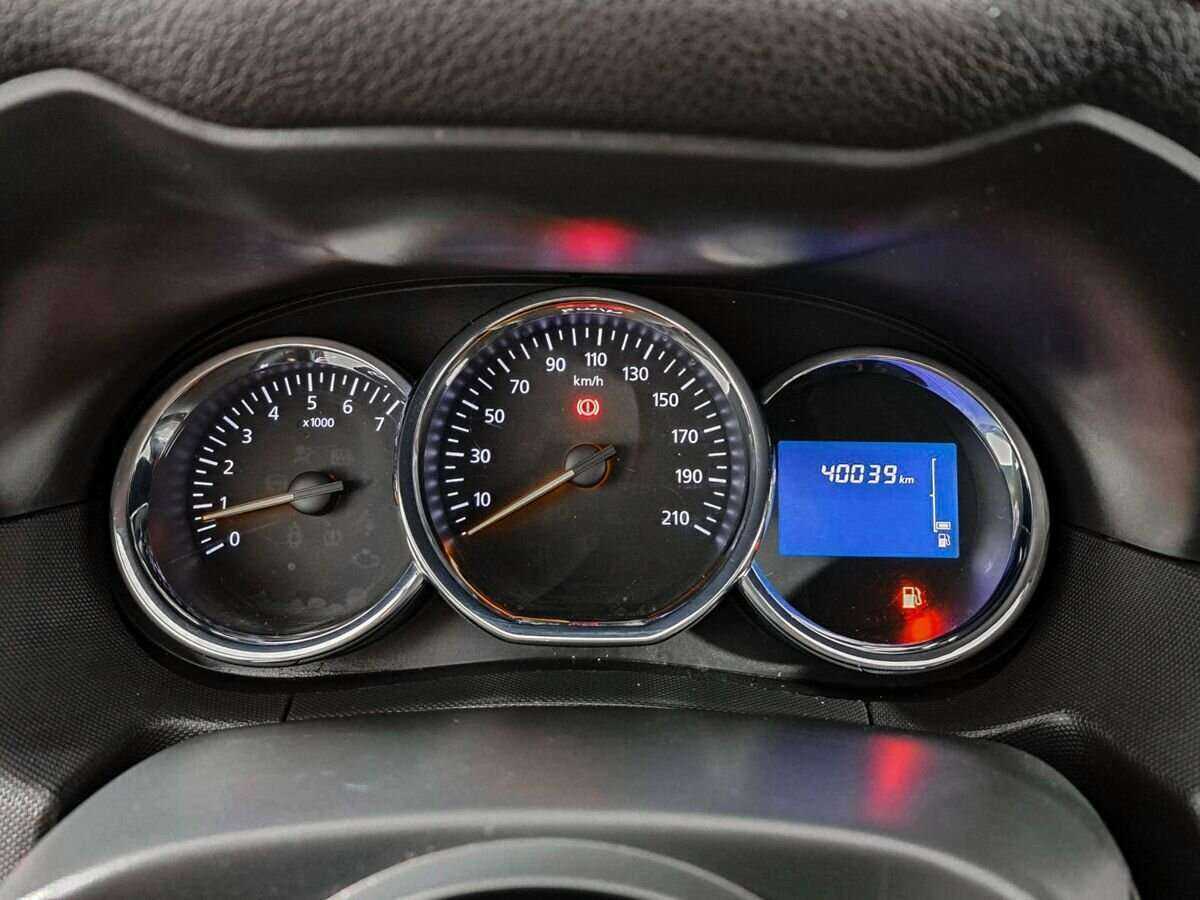 Renault Duster с пробегом — 2018 год. Фото: #8