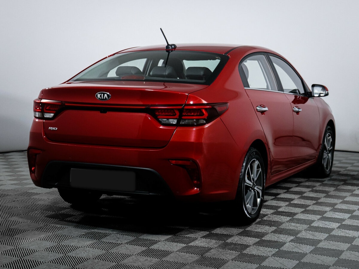 Kia Rio с пробегом — 2020 год. Фото: #3