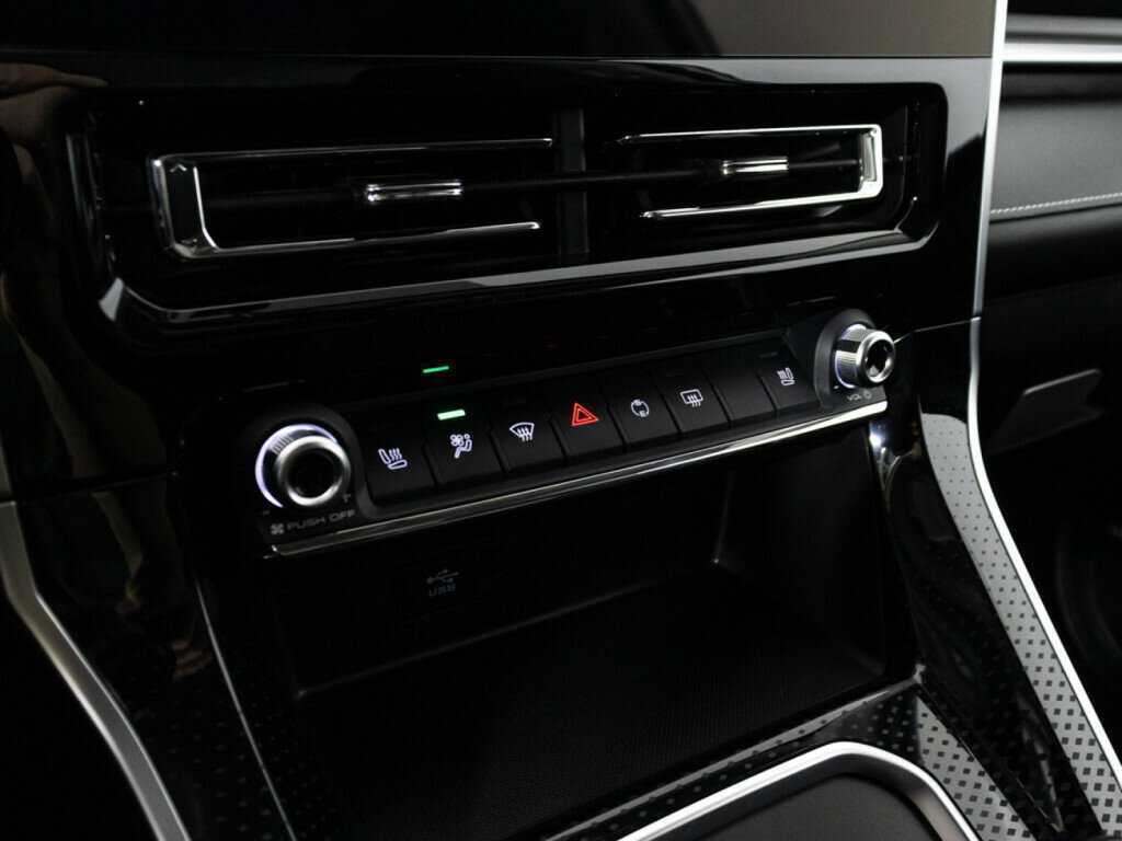 Haval M6 с пробегом — 2023 год. Фото: #17