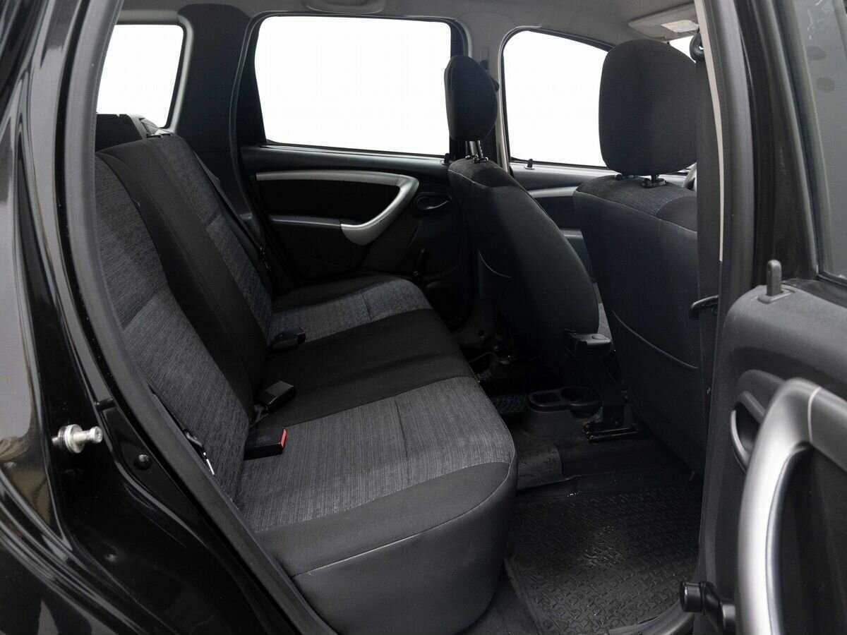 Renault Duster с пробегом — 2013 год. Фото: #9