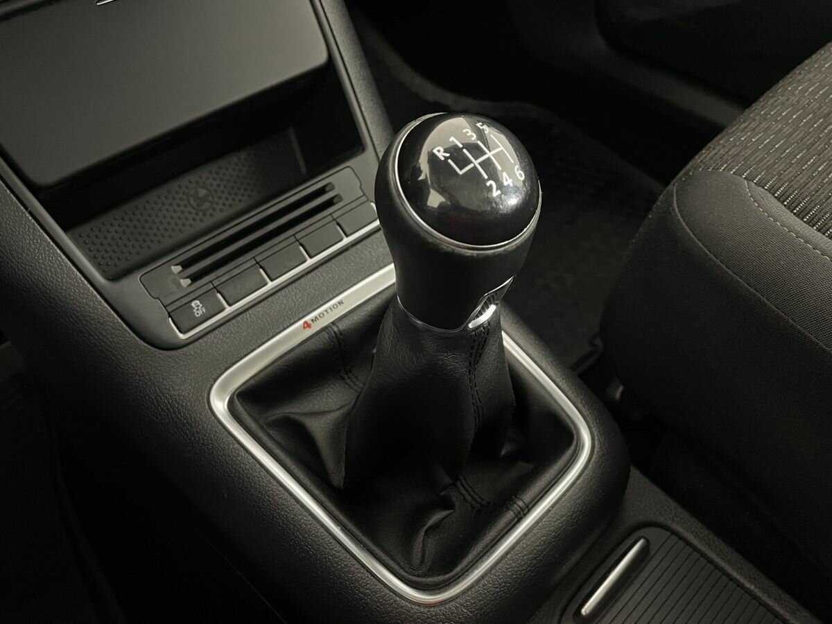Volkswagen Tiguan с пробегом — 2012 год. Фото: #12