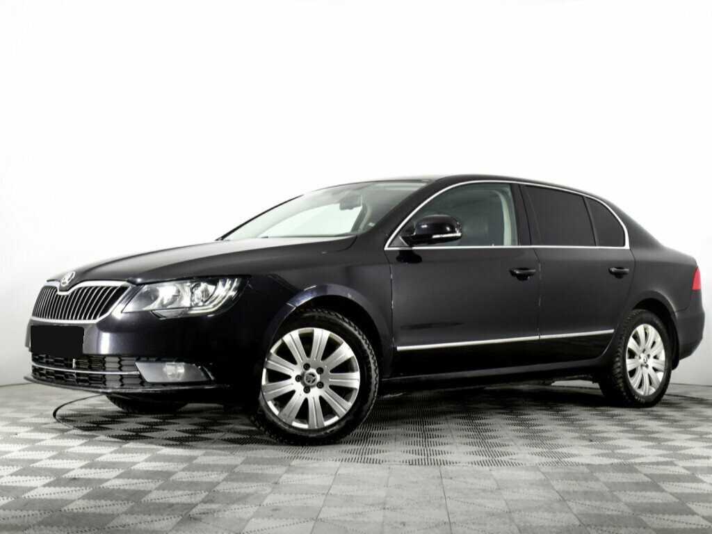 Skoda Superb с пробегом — 2013 год. Фото: #0