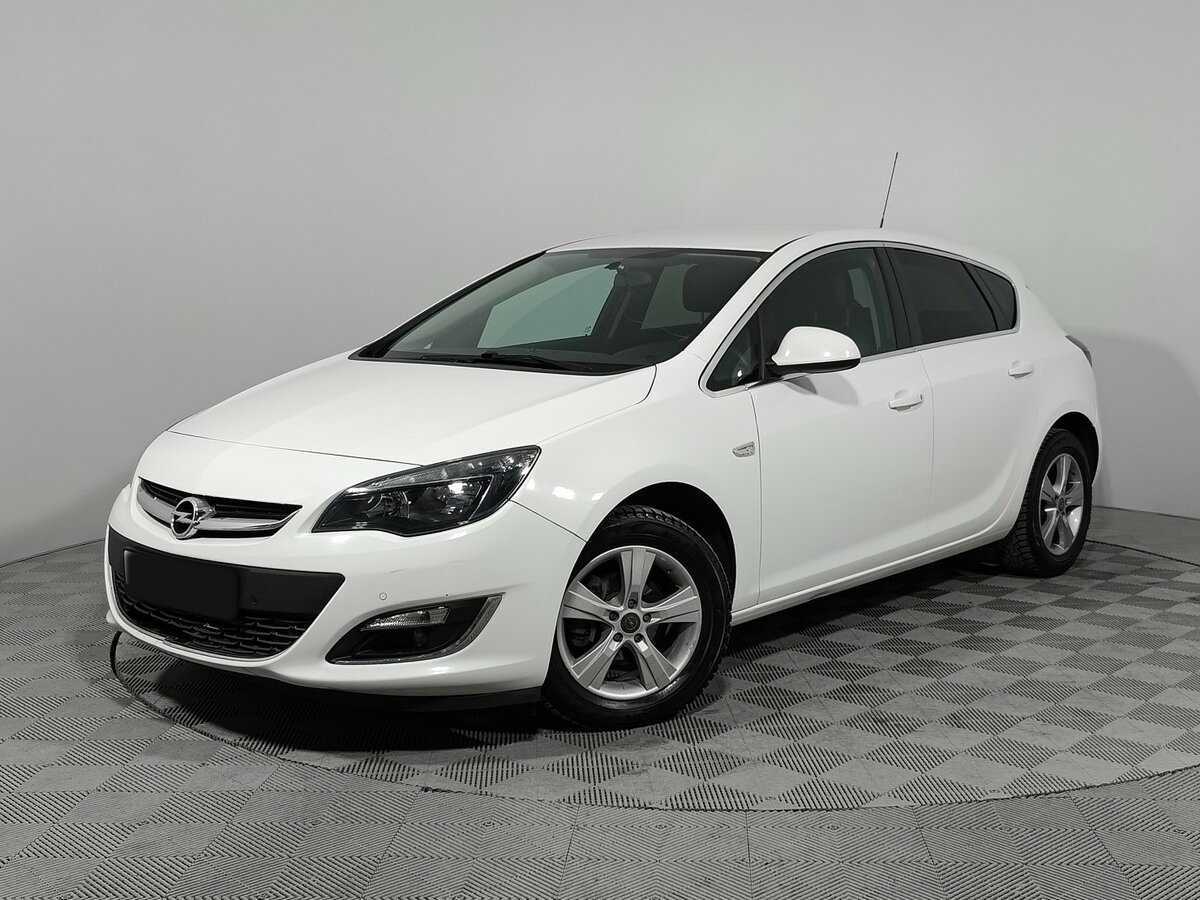 Opel Astra с пробегом — 2014 год. Посмотреть фото