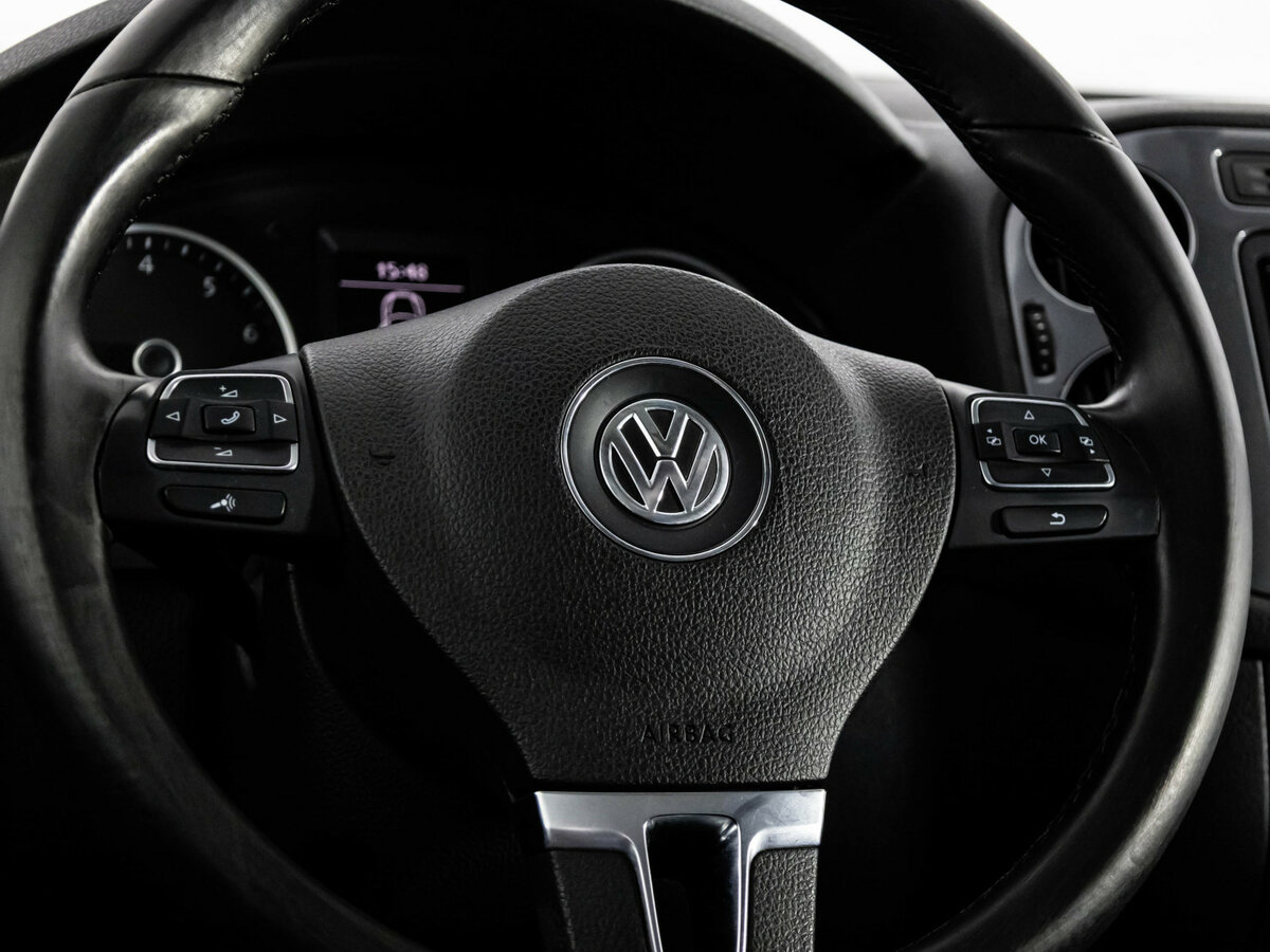 Volkswagen Tiguan с пробегом — 2014 год. Фото: #11