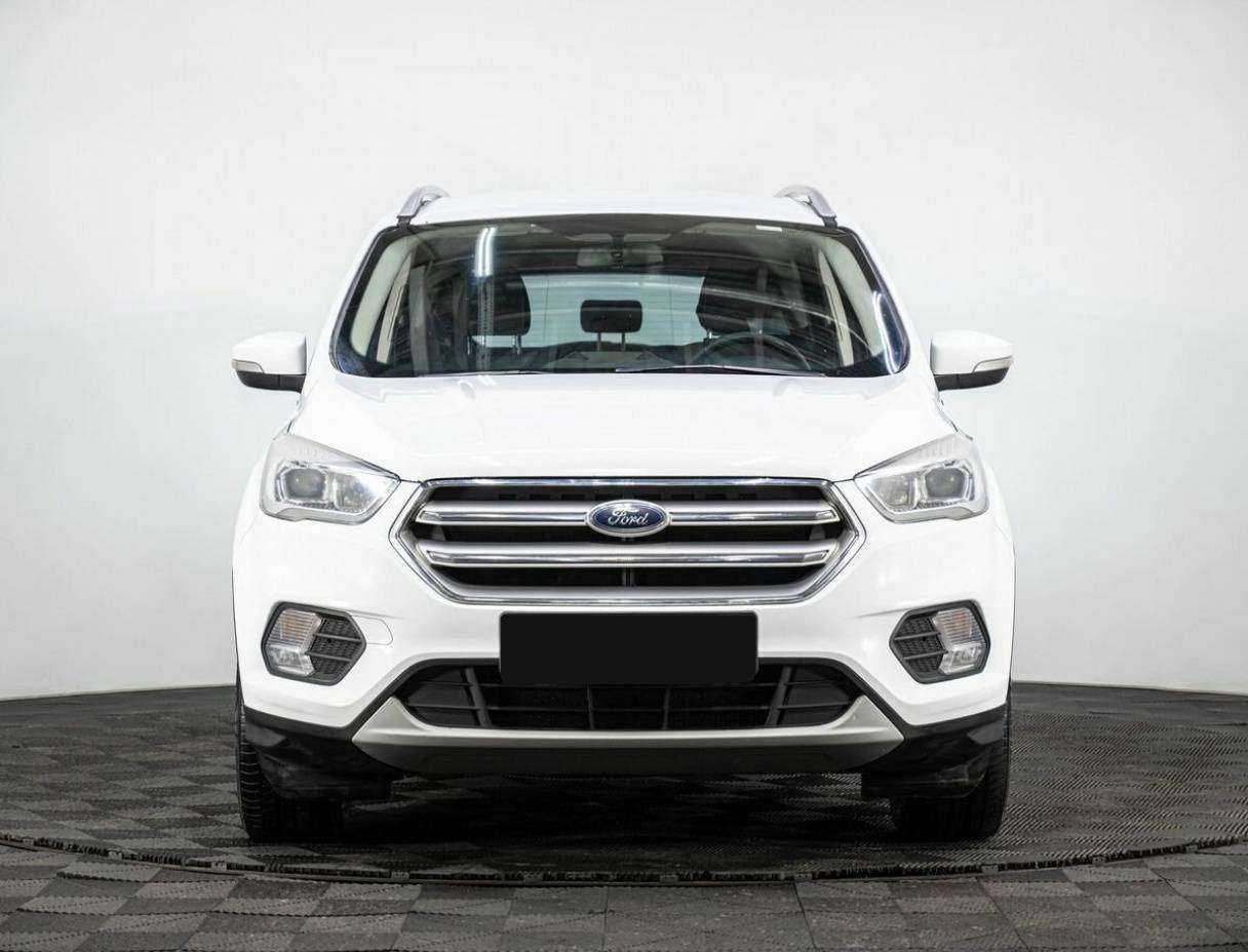 Ford Kuga с пробегом — 2017 год. Фото: #1